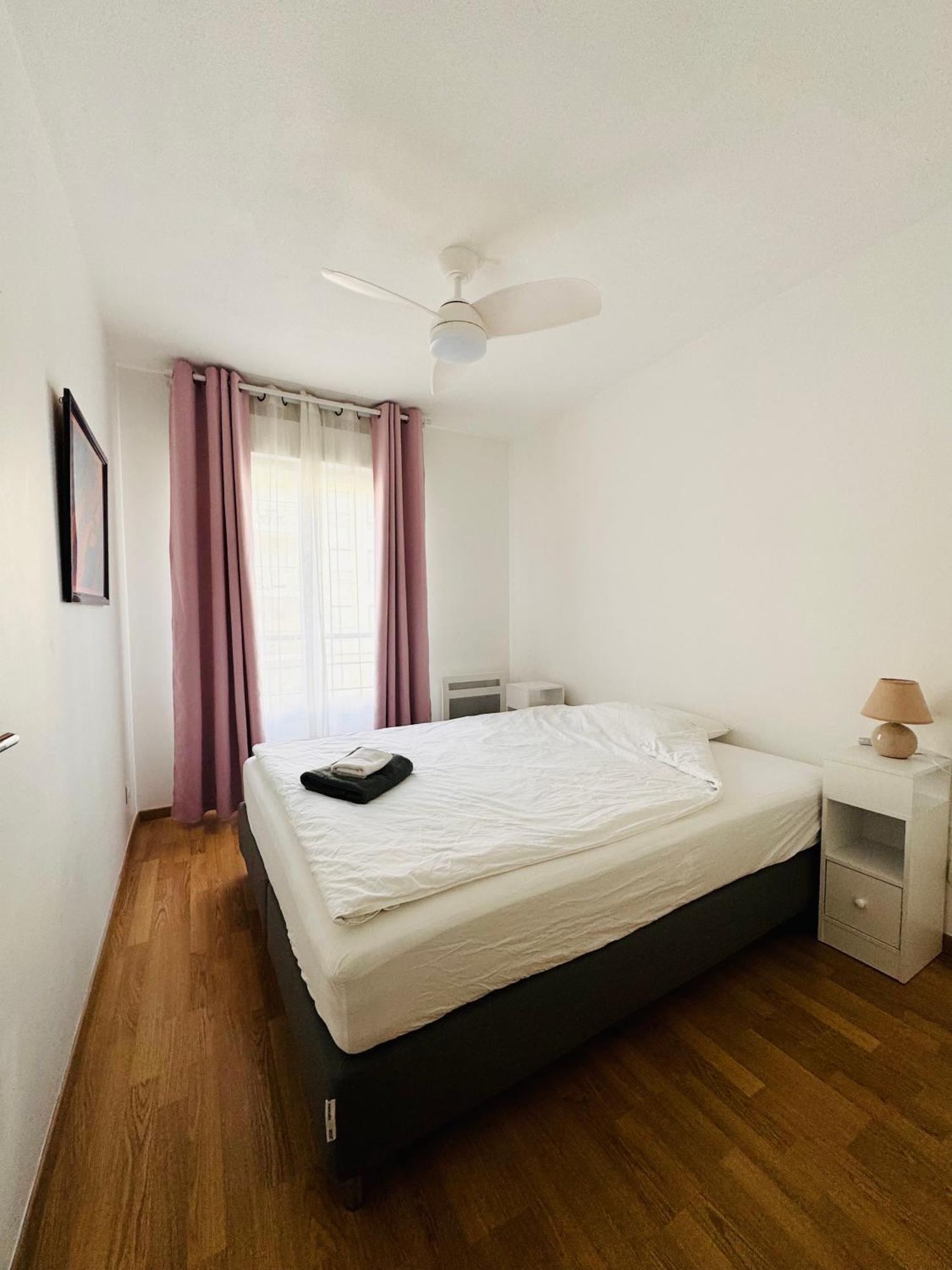 Beautiful Apartment Near Geneva Saint-Julien-en-Genevois Eksteriør bilde