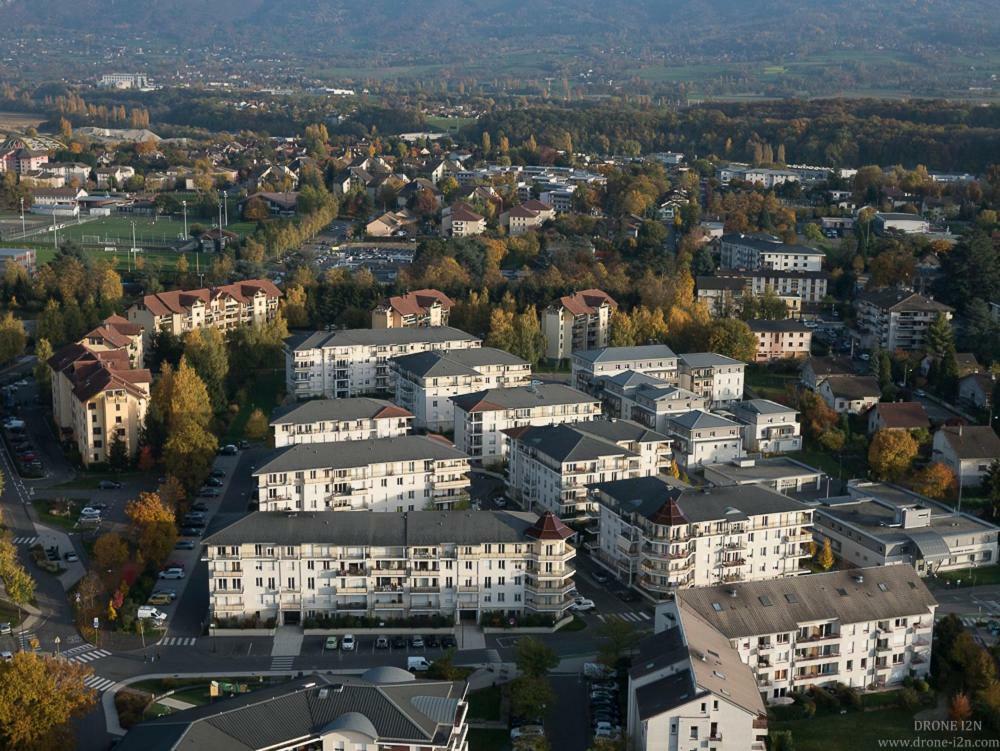Beautiful Apartment Near Geneva Saint-Julien-en-Genevois Eksteriør bilde